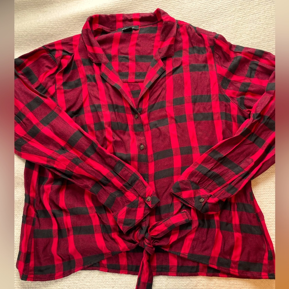 Flannel shirt tie bottom